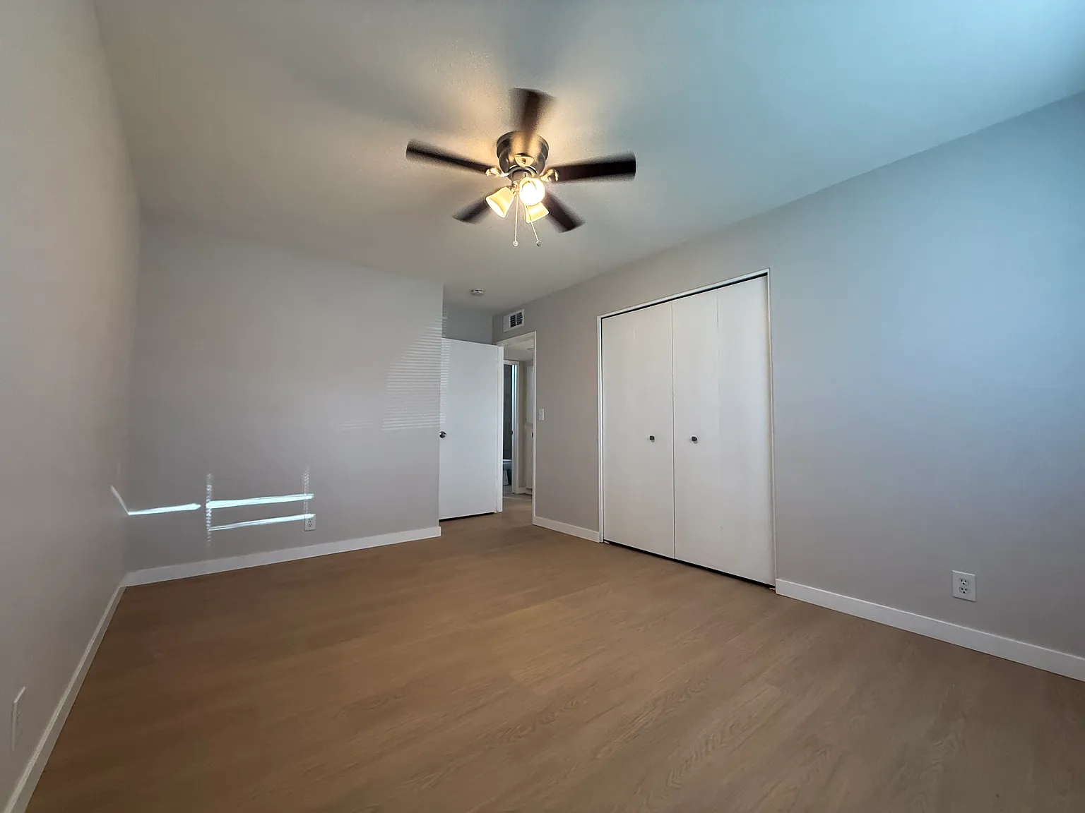 3 bed, 1650 sqft, $2,400 — Photo 3