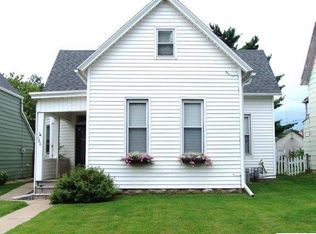 720 S 14th St, Quincy, IL 62301