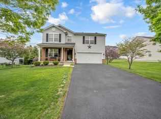 75 Alvin Sloan Ave, Washington Boro, NJ 07882