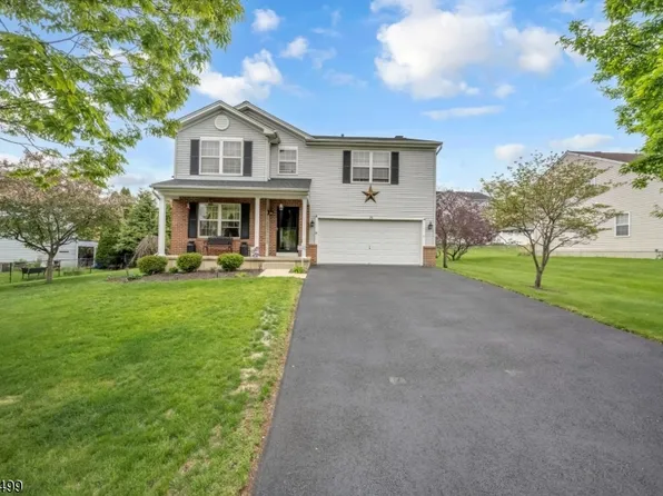 75 Alvin Sloan Ave, Washington Boro, NJ 07882