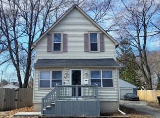 2812 Elizabeth Ave, Zion, IL