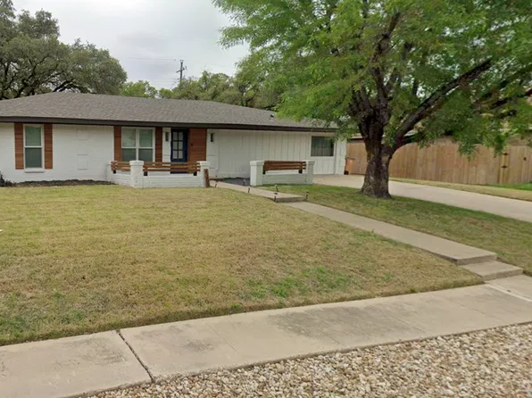 8201 Grayledge Dr, Austin, TX 78753