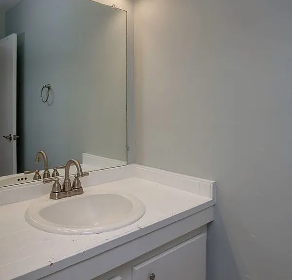 1645 Parkcrest Cir #101 — Photo 17