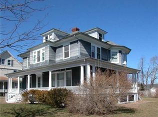 132 Ostrander Ave, Riverhead, NY 11901