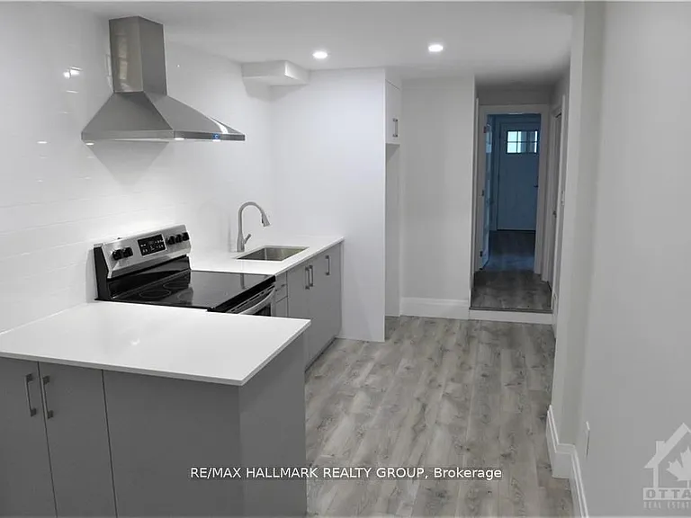 375 Mackay St #6 — Photo 4