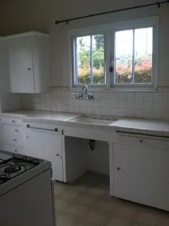 302 W Anapamu St — Photo 4