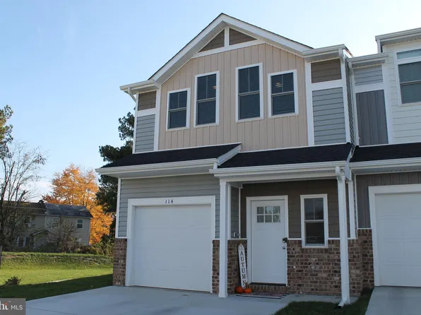 114 Stella Ct, Stephens City, VA 22655