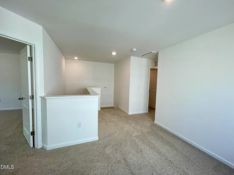 7424 Bourbon Briar Dr — Photo 16