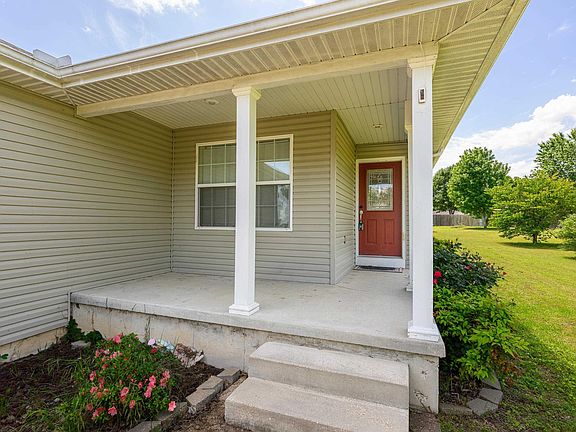 4th image of 238 Magness Dr
