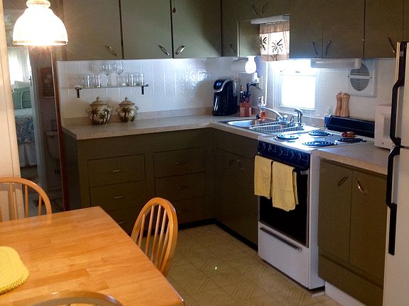 2nd image of 442 Denice Dr