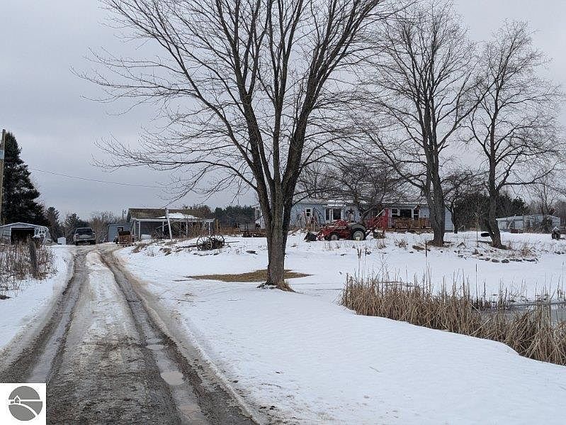 1st image of 6283 Plant Rd