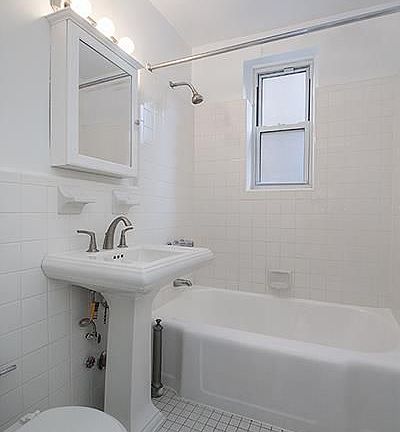 2nd image of 6707 Yellowstone Blvd APT 2B