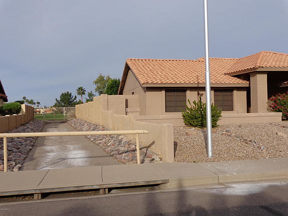 3rd image of 1252 N Ambrosia