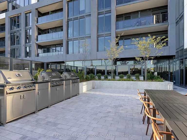 740 Dupont St #707 — Photo 13