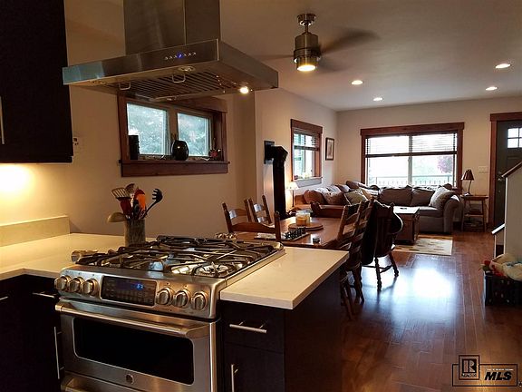 5th image of 1551 Woodbridge Ct