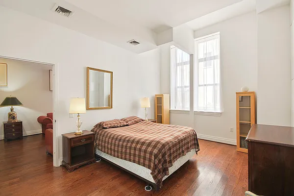 Sold by Corcoran | media 19