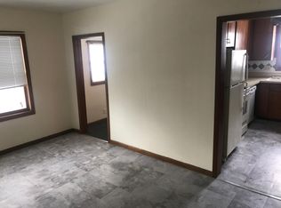 518 5th St, Menasha, WI 54952