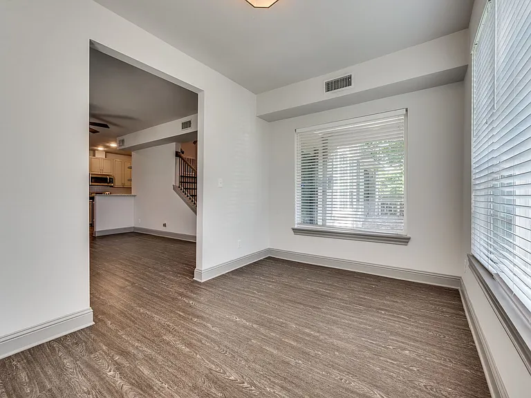 3912 Rawlins St — Photo 6