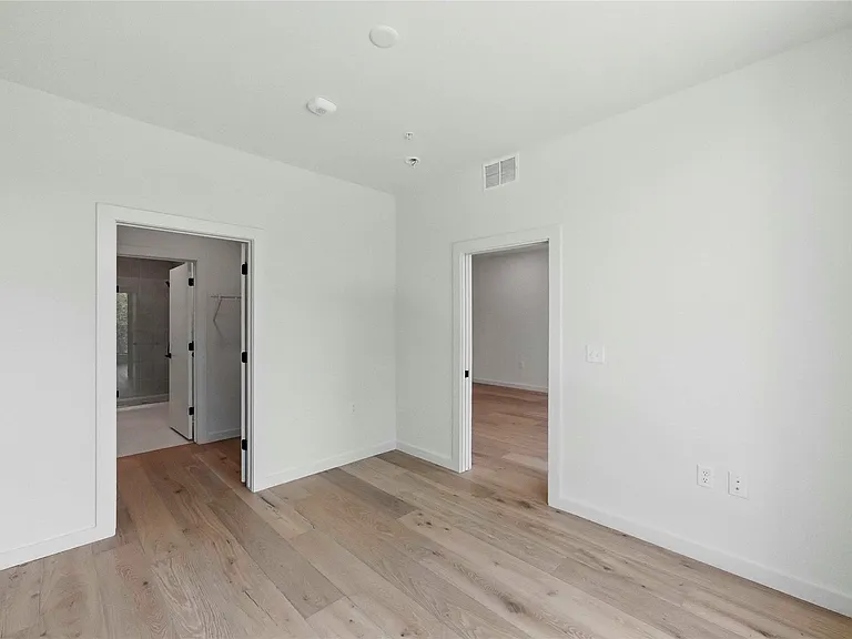 2209 S 1st St #224 — Photo 10