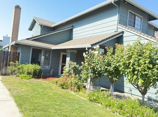 536 Swallow Ln, Lodi, CA 95240