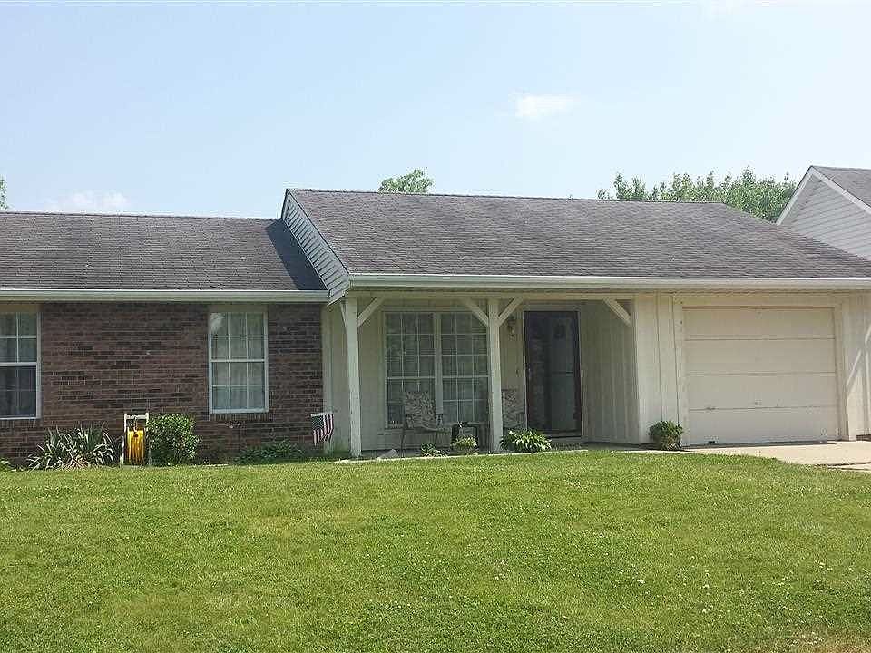 1st image of 2027 Vancouver Dr