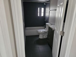 (Undisclosed Address), Oak Lawn, IL 60453