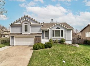 15203 Riley St, Overland Park, KS 66223