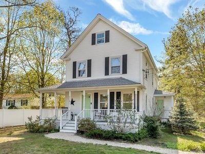 102 Willow St, Acton, MA, 01720