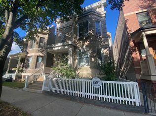 3833 N Clark St #2, Chicago, IL 60613