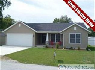 3213 40th St, Moline, IL 61265