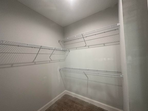 3rd image of 3007 Bridgewater Blvd