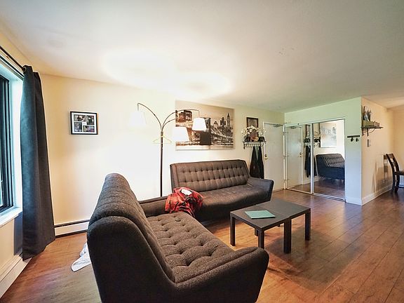 4th image of 1465 N Winslowe Dr APT 102