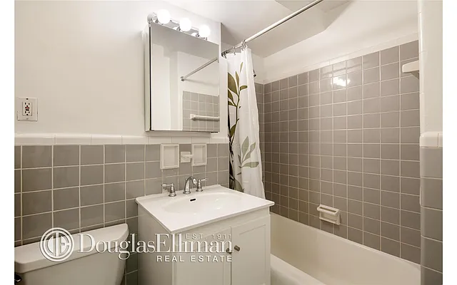 Sold by Douglas Elliman | media 10