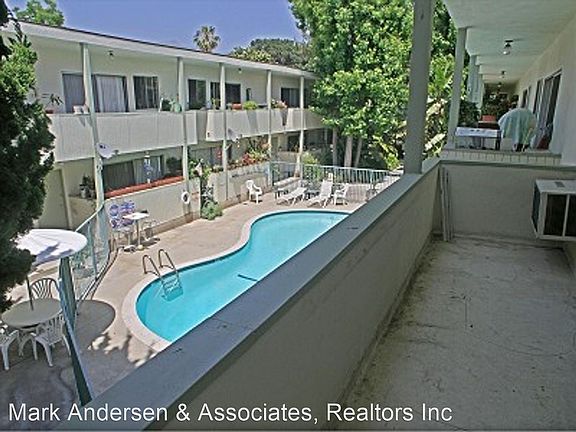 5th image of 537 N El Molino Ave APT 10