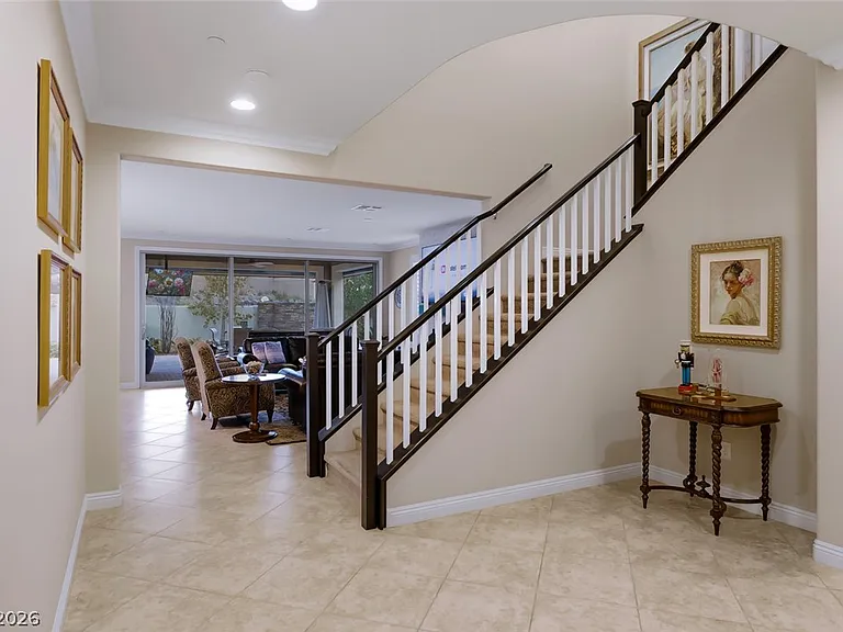 2534 Birch Hollow St — Photo 7