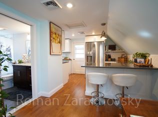 17 Woodbridge St #3C, Cambridge, MA 02140
