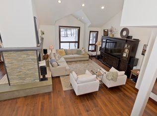 310 Ranch Rd, Mammoth Lakes, CA 93546