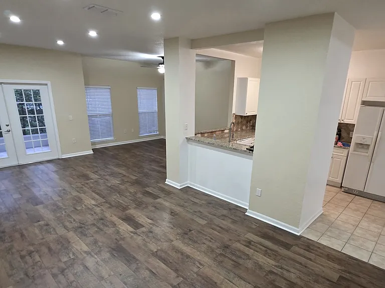 5909 Leopardstown Dr — Photo 2