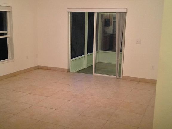 5th image of 3862 Sunset Cove Dr