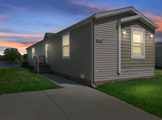 6287 Square Lake Dr, Kimball, MI 48074