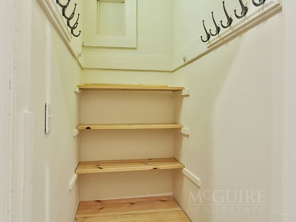 5th image of 308 Presidio Ave APT 4