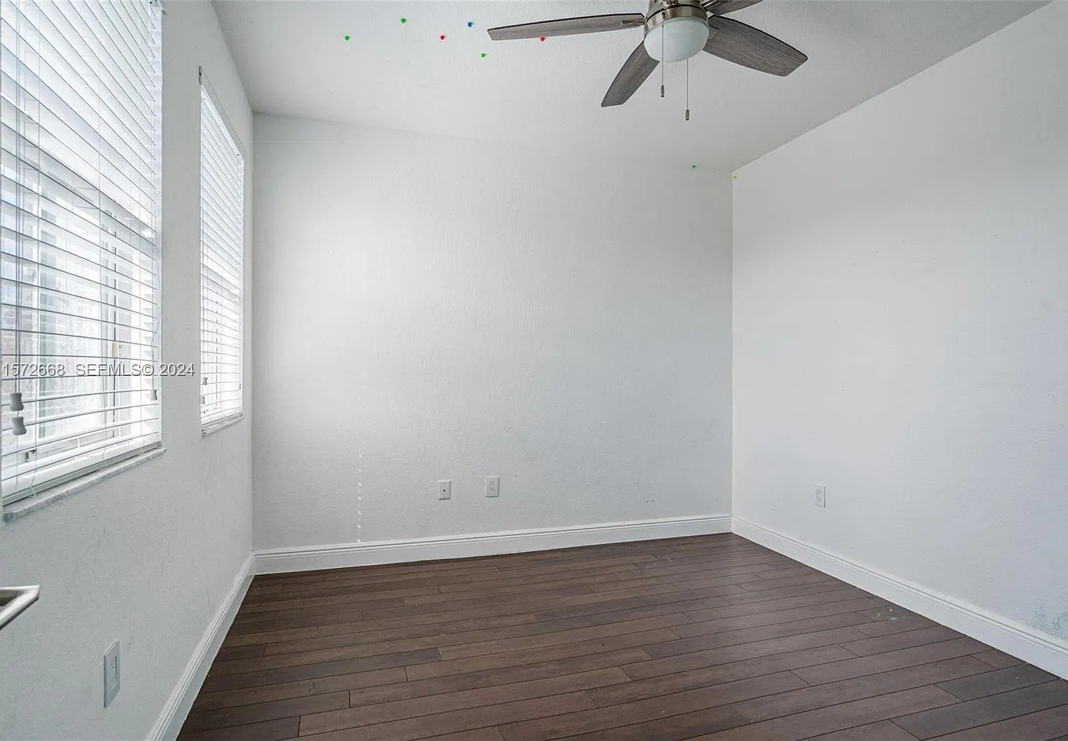 4 bed, 2372 sqft, $5,000 — Photo 4