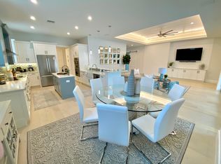 1122 Rordon Ave, Naples, FL 34103