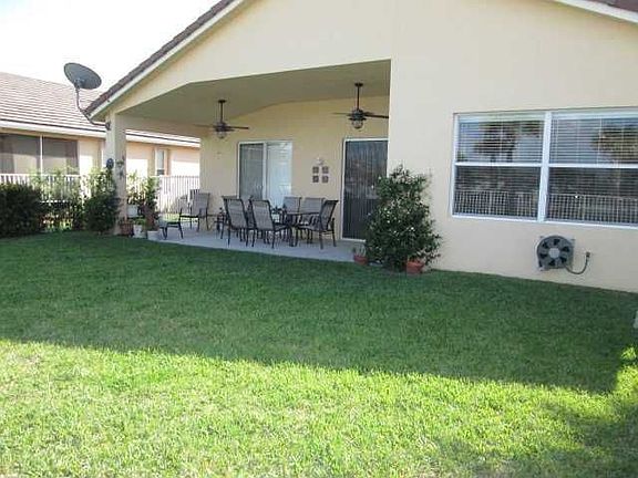 Home For Sale In Heritage Oaks