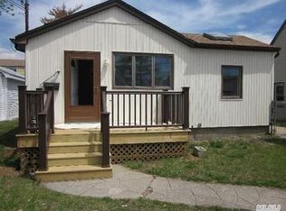 26 Lawrence St, East Rockaway, NY 11518