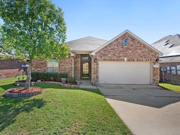 2733 Gardendale Dr, Fort Worth, TX 76120