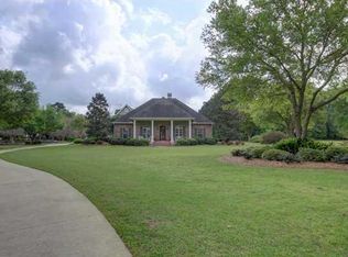 1030 Donnell Rd, Broussard, LA 70518