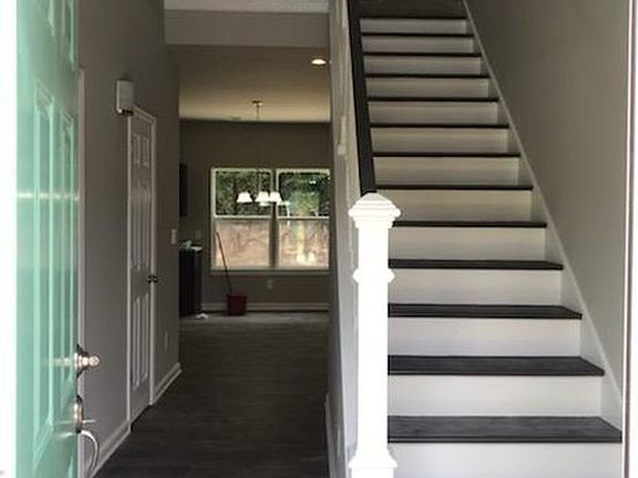 4th image of 1549 Hillary Cove Ct