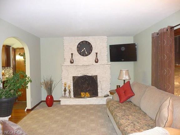 2nd image of 61211 Kent Ln