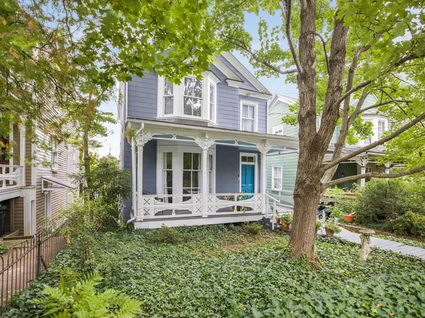 518 1st St N, Charlottesville, VA 22902